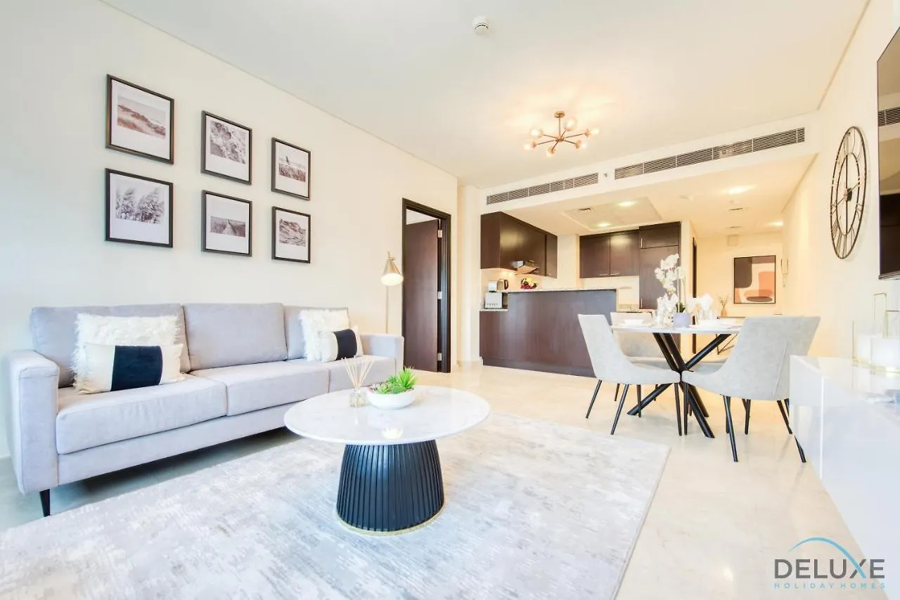 Best Deal Elegant Studio With Balcony & Prime Location By Deluxe Holiday Homes Dubai United Arab Emirates